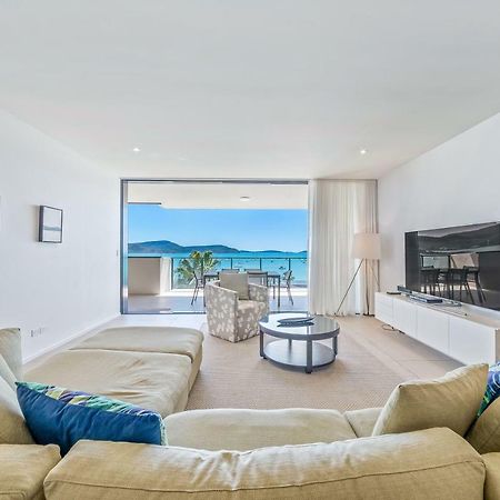 Executive On Whisper Bay - Cannonvale Airlie Beach Exterior photo